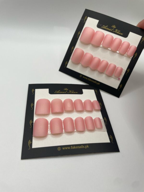 Rose Pink Short Nails